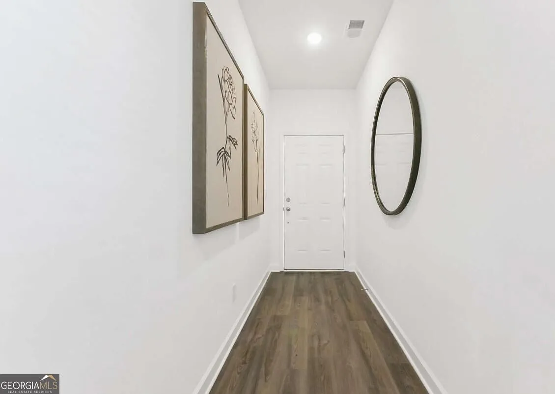 3 bed, 2.5 bath, 1805 sqft, $2,250 — Photo 3
