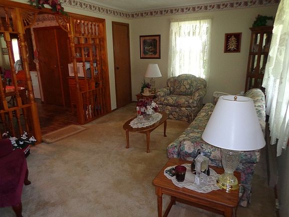 4th image of 112 Francis Ave