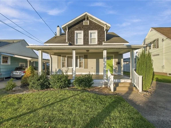1107 Lakeview Dr, Parkersburg, WV 26104