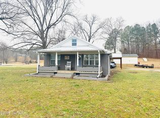 11 Twin View Cir, Selmer, TN 38375