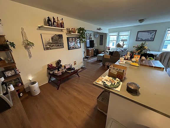 4th image of 1008-12 E Potter Ave #1010A