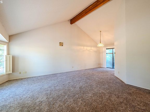 3rd image of 16076 NW Oak Hills Dr