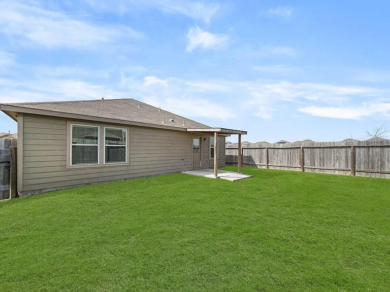 2611 Lapwing Dr — Photo 11