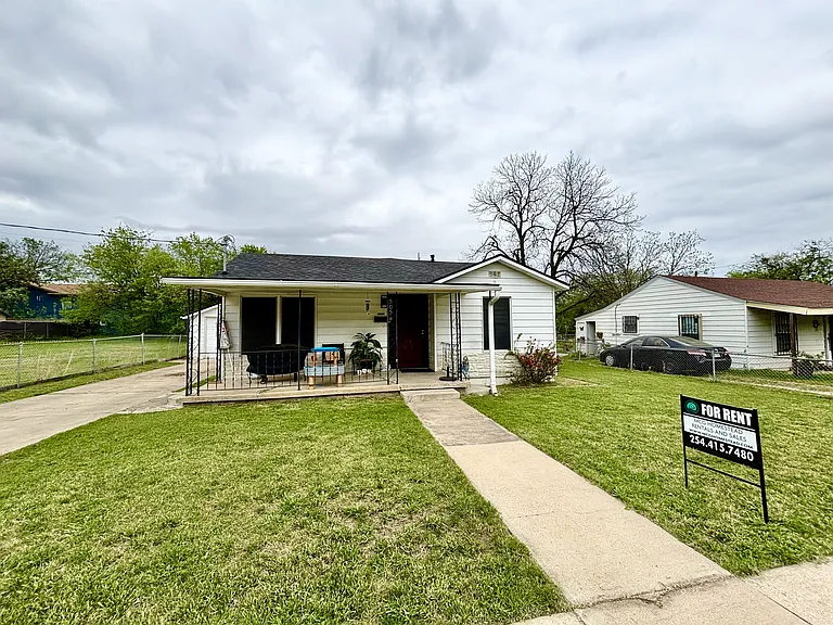 505 W Church Ave — Photo 14