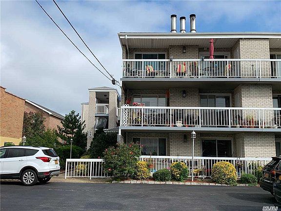 3rd image of 540 Ellsworth Ave APT A3