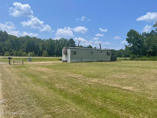 801 Mendy Ln, Raymond, MS 39154