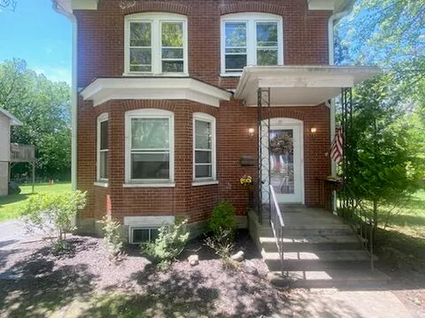 65 Ransberry Ave, East Stroudsburg, PA 18301