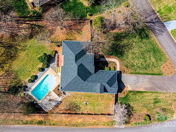 3rd image of 4155 Tuscany Ct