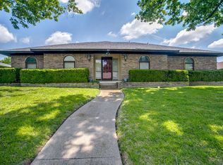106 S Capri Dr, Duncanville, TX 75116