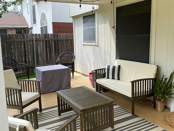 Back patio - furniture and fire pit included