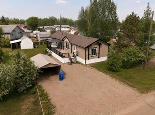 10614 S 103rd Ave, Mackenzie County, AB T0H 2H0