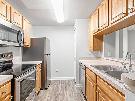 5th image of 4010 Grande Vista Blvd #25122