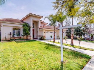 1460 N Pinebrook Ave, Upland, CA 91786