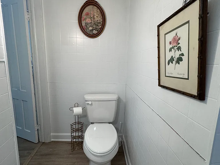 97 Woodlawn Ave #3 — Photo 6