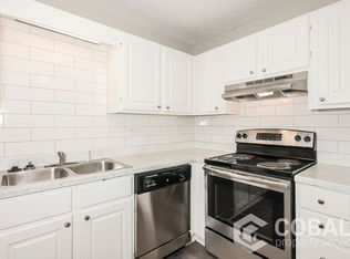 416 Creekview Ct, Scottdale, GA 30079