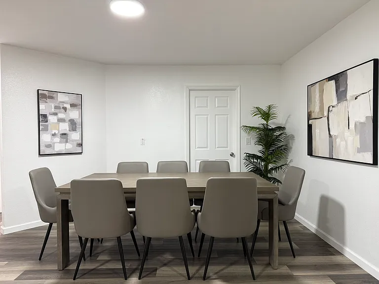 3323 Coral Grove Dr — Photo 44