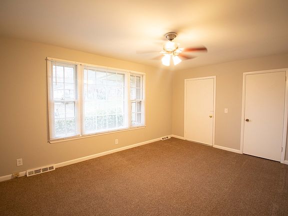 2nd image of 7327 Coronado Ct