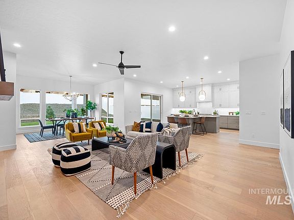 4th image of 13476 N Tierra Linda Way