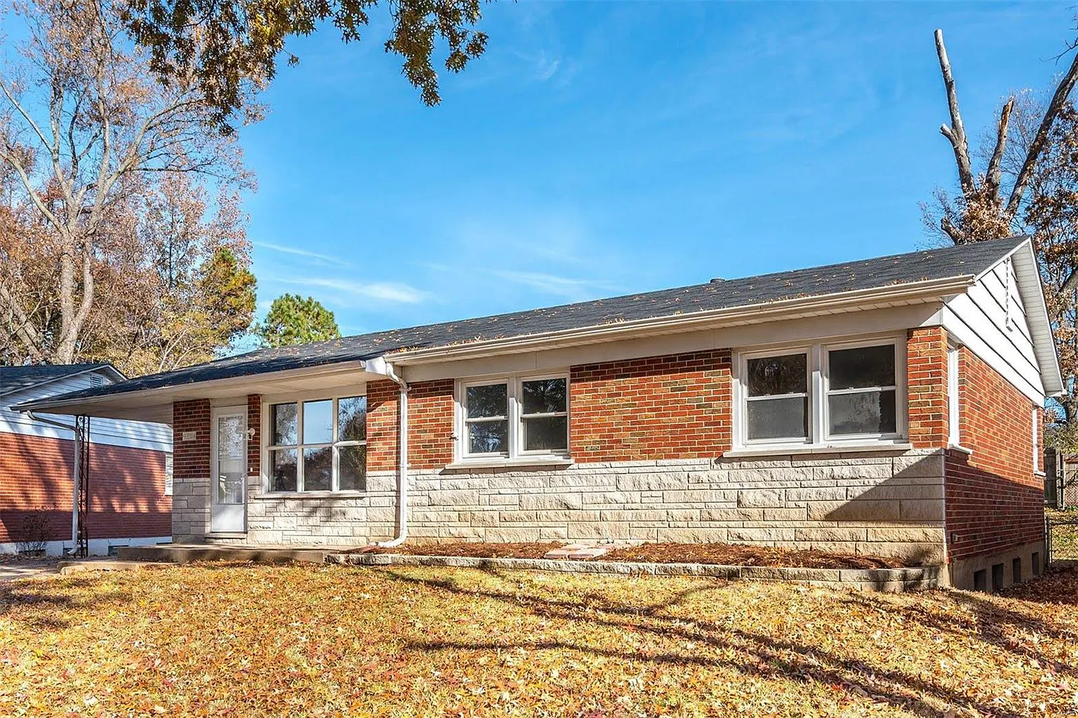 9204 Papoose Dr photo 1