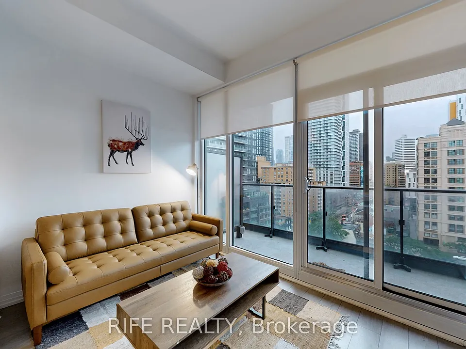 251 Jarvis St #830