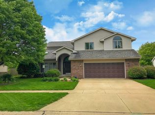 2503 Waterbury Pl, Champaign, IL