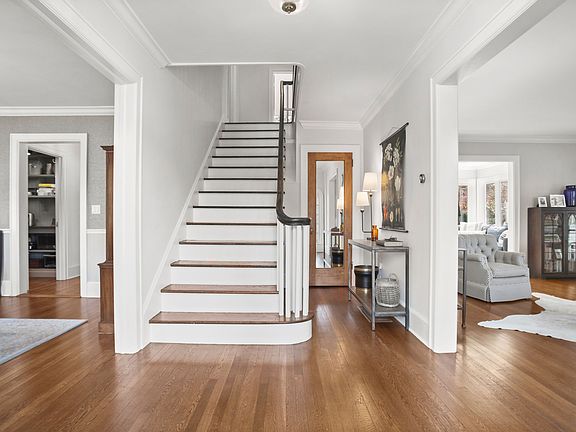 87 Echo Ln Larchmont NY 10538-print-025-025-022-4200x2800-300dpi.jpg
