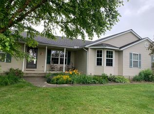 7894 Horseshoe Rd, Ashley, OH 43003