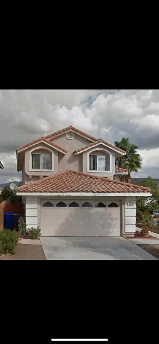 Building Photo - 9250 Longridge Way