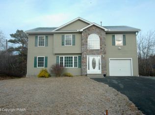 207 Beaver Dam Rd, Long Pond, PA 18334