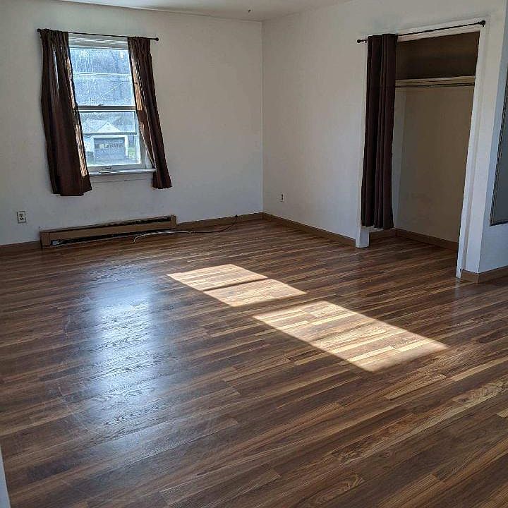 1st image of 111 W Main St #1