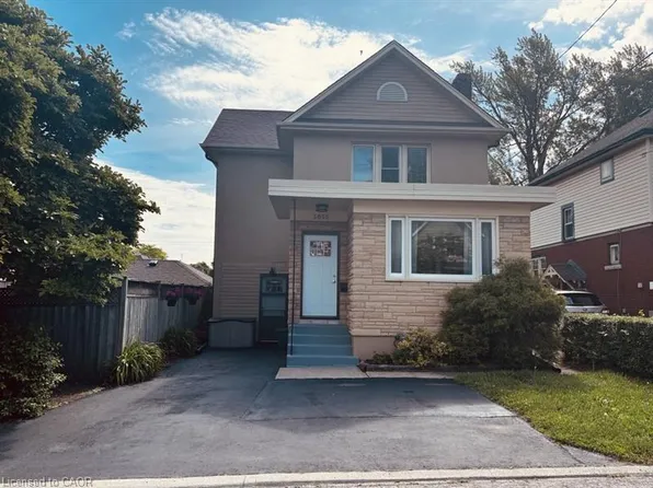5056 4th Ave, Niagara Falls, ON L2E 4P6