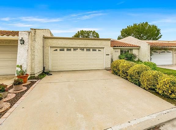 2nd image of 2712 Lakeridge Ln