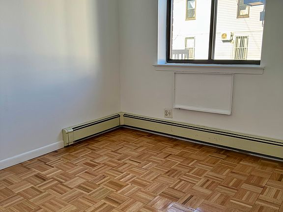 4th image of 59-06 38th Ave #1