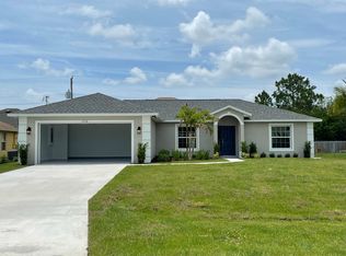 1710 SW Commargo St, Pt Saint Lucie, FL 34987