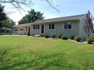 26 Locktown Rd, Frenchtown, NJ 08825