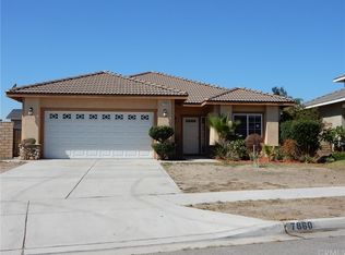 7860 Blackhawk Ct, Fontana, CA 92336