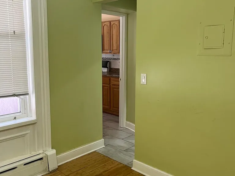 3306 Hudson Ave #2 — Photo 5