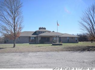 27196 Hwy 5, Lebanon, MO 65536