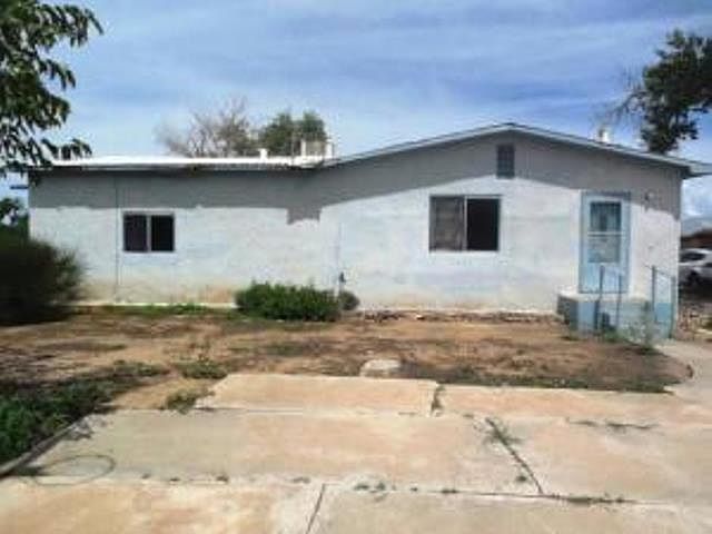 1st image of 13B Proctor Dr