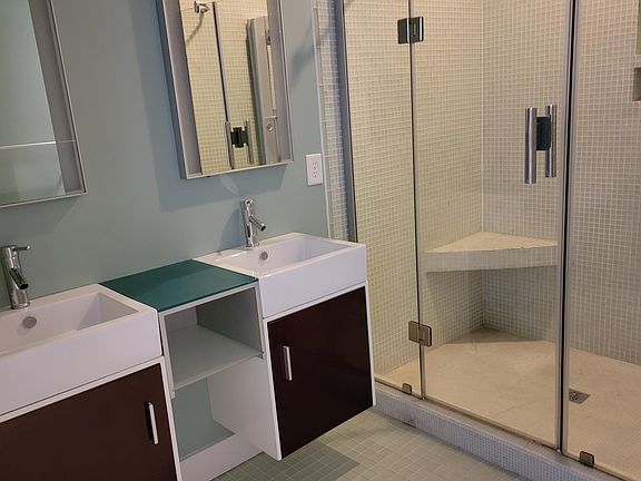 4th image of 108 Furches Dr APT 5