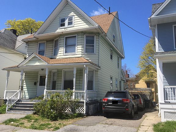 3rd image of 48 Hazelwood Ave