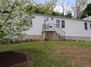 395 West St, Bristol, CT 06010