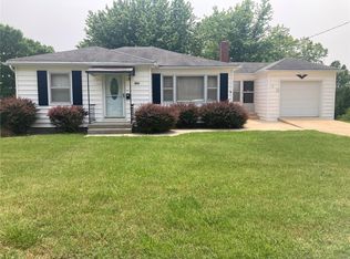 112 Melrose St, New Haven, MO 63068