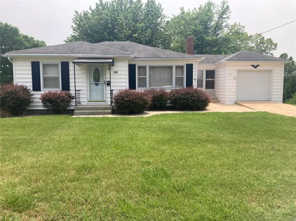 112 Melrose St, New Haven, MO 63068