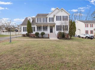 6900 Irongate Dr, North Chesterfield, VA 23234