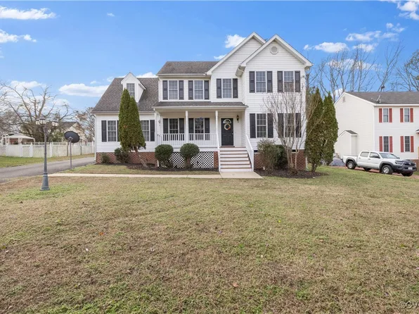 6900 Irongate Dr, North Chesterfield, VA 23234