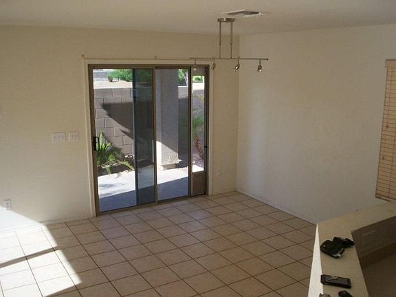 5th image of 9589 N 82nd Ave