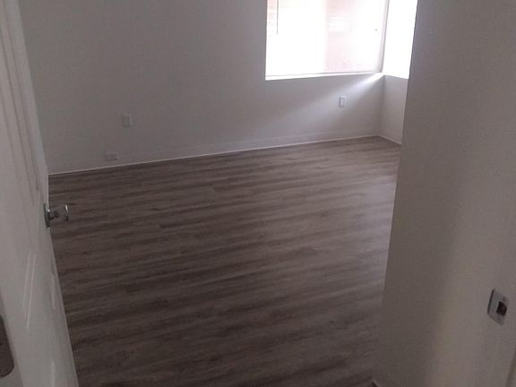5th image of 6509 150th St SW