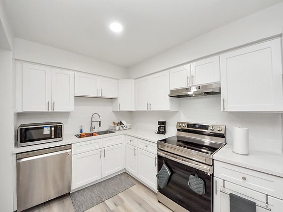 5th image of 6710 Biggs Ct