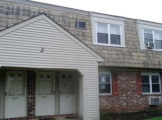 81A Oxford Vlg, Egg Harbor Township, NJ 08234